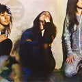 Stealing Sheep: Shut Eye - 7-INCH SINGLE